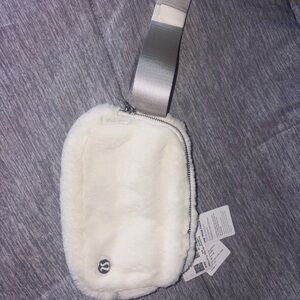 lululemon athletica everywhere belt bad White Faux Fur Crossbody Belt Bag